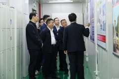 宜春市电子信息产业链招商小分队莅临深圳赵明定制家具设计有限公司参观调研